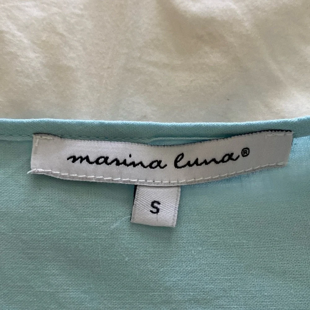 Marina Luna linen blend top beach vacation holiday cruise - Picture 6 of 8